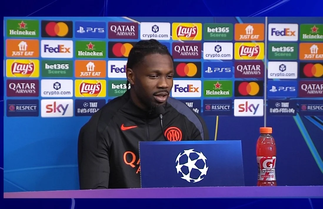 内马尔伤愈复出首战造三球,巴西天王满血归来